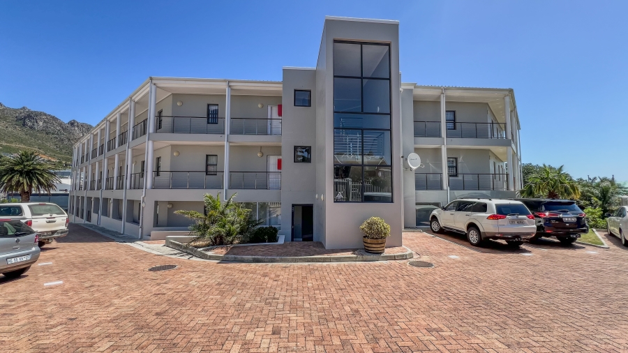 2 Bedroom Property for Sale in Gordons Bay Central Western Cape